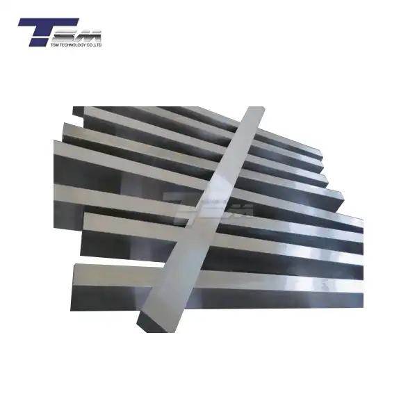 Титан чарчы бар Титан чарчы бар